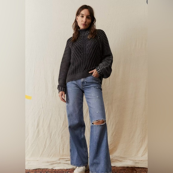 FREE PEOPLE Sweetheart Mock Neck Sweater size M - Picture 11 of 12